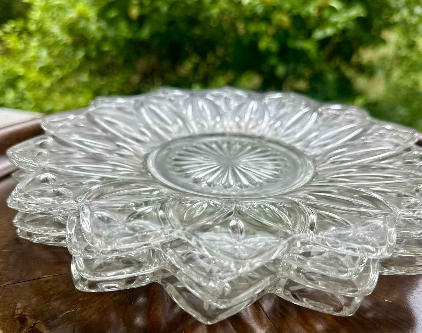 Set of 4 Federal glass petal plates