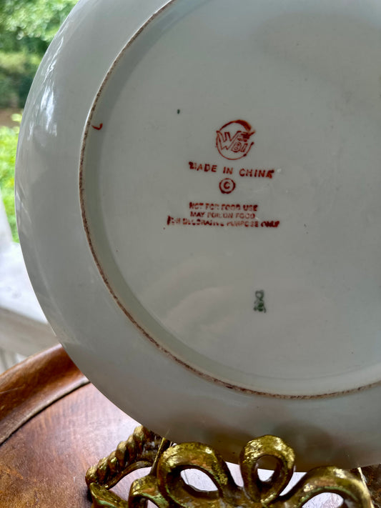 Floral bouquet Chinoiserie plate